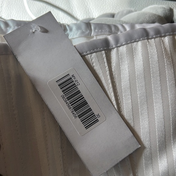 Bustier White Size 30 $200 NWT - Picture 9 of 10